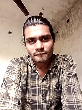 Snapshot of Yasha_14C_Creator chatting on August 3, 2026, 4:11 am Yasha 14C Creator online show from August 3, 2026, 4:11 am