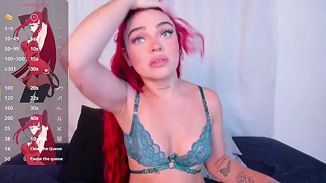 NicoleRouss online show from February 26, 2025, 4:25 am