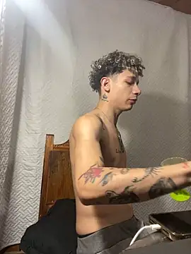 mateodeamjo online show from December 5, 2024, 7:05 am