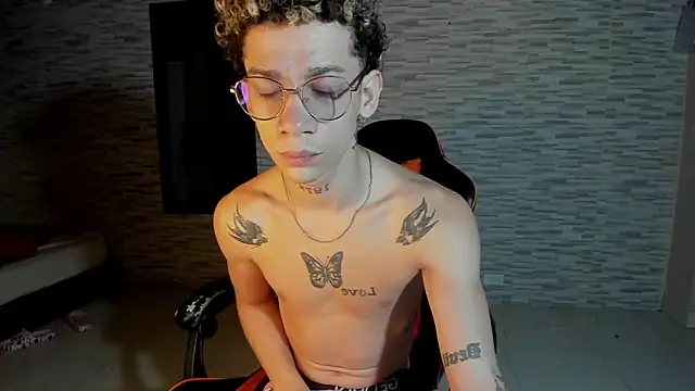 mateodeamjo online show from October 2, 2025, 8:10 am