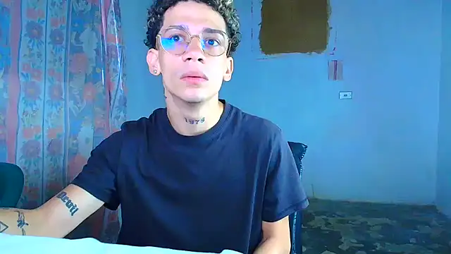 Snapshot of mateodeamjo chatting on February 3, 2026, 1:16 pm mateodeamjo online show from February 3, 2026, 1:16 pm