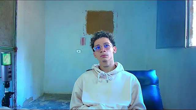 Snapshot of mateodeamjo chatting on February 10, 2026, 1:48 pm mateodeamjo online show from February 10, 2026, 1:48 pm