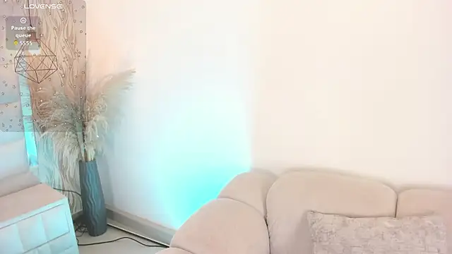 1m dalhia online show from March 11, 2026, 8:37 pm