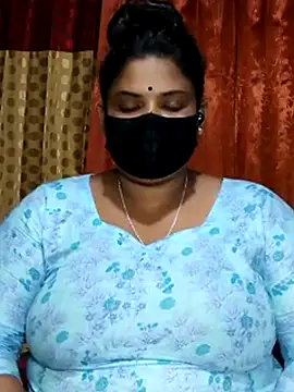 Snapshot of Dusto_Meye chatting on March 4, 2025, 5:45 pm Dusto Meye online show from March 4, 2025, 5:45 pm