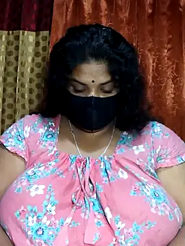 Snapshot of Dusto_Meye chatting on March 10, 2025, 5:39 pm Dusto Meye online show from March 10, 2025, 5:39 pm