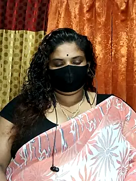 Snapshot of Dusto_Meye chatting on October 19, 2025, 5:57 pm Dusto Meye online show from October 19, 2025, 5:57 pm