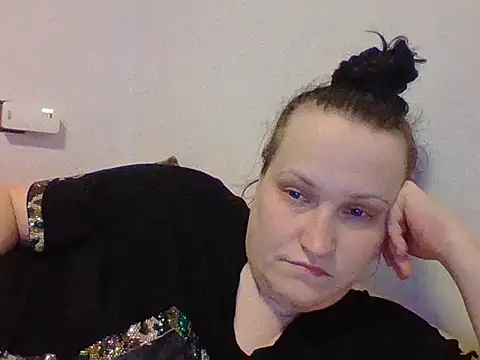  squirty cum lady  online show from February 23, 2025, 9:26 pm