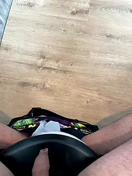 Snapshot of jaimelesexe85 chatting on November 29, 2025, 11:35 am jaimelesexe85 online show from November 29, 2025, 11:35 am