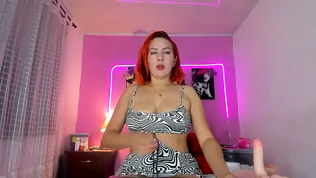 Snapshot of Niki_Fox111 chatting on March 11, 2025, 1:01 pm Niki Fox111 online show from March 11, 2025, 1:01 pm