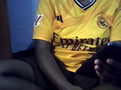 skinnysexynaughty online show from October 7, 2025, 6:05 pm