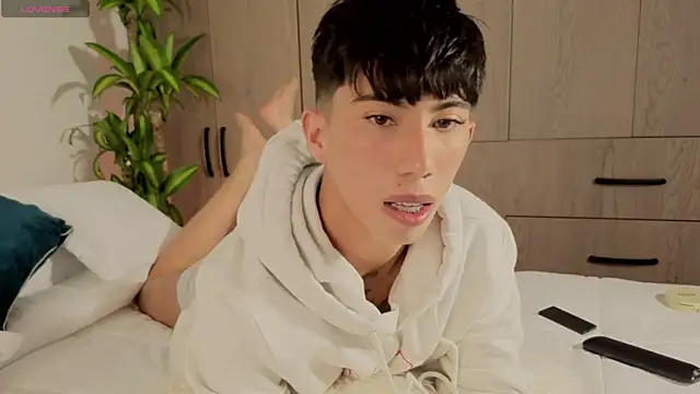 Snapshot of FabianPriince chatting on September 26, 2025, 9:41 pm FabianPriince online show from September 26, 2025, 9:41 pm