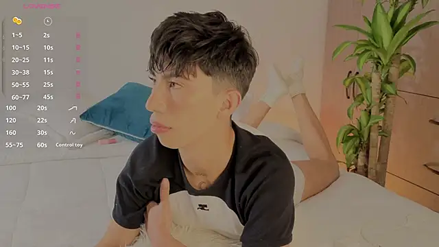 Snapshot of FabianPriince chatting on October 5, 2025, 5:11 pm FabianPriince online show from October 5, 2025, 5:11 pm