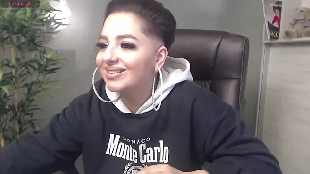 BustyAllyy online show from January 11, 2025, 10:29 pm