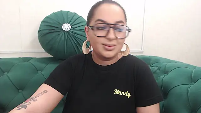 Snapshot of BustyAllyy chatting on April 17, 2026, 3:37 pm BustyAllyy online show from April 17, 2026, 3:37 pm