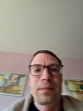 Snapshot of Schnubby1 chatting on March 6, 2026, 9:17 am Schnubby1 online show from March 6, 2026, 9:17 am