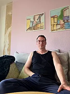 Snapshot of Schnubby1 chatting on March 9, 2026, 2:54 pm Schnubby1 online show from March 9, 2026, 2:54 pm