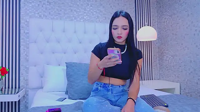 MiaSweeths online show from February 20, 2026, 3:36 am