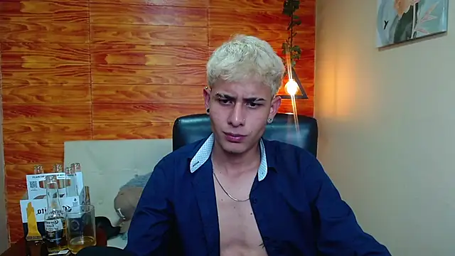 Bastiaan 28 online show from December 12, 2024, 9:19 am