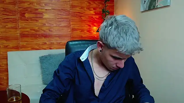 Bastiaan 28 online show from December 19, 2024, 1:07 am