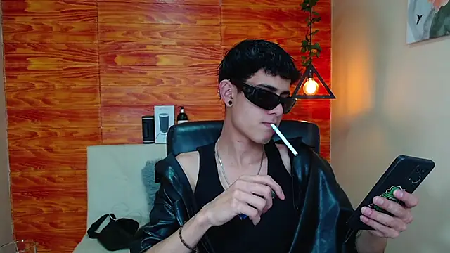 Bastiaan 28 online show from January 17, 2025, 1:15 am