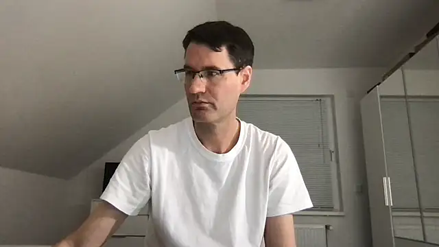 zxzx cam1 online show from November 21, 2025, 4:38 pm