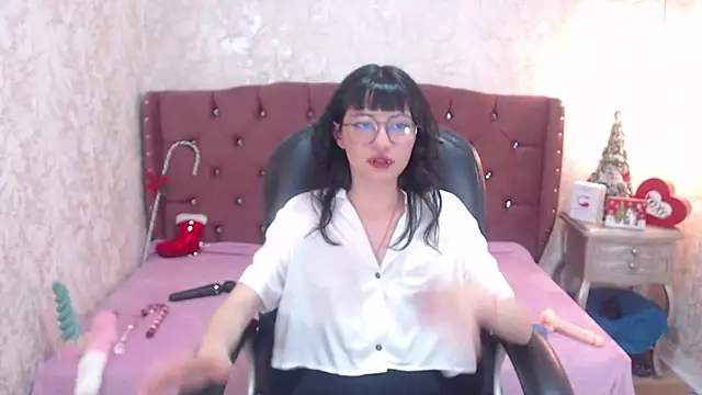 charlottemoonxz online show from December 19, 2024, 5:40 pm