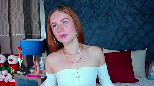 AdelaineBest online show from December 27, 2024, 1:28 pm