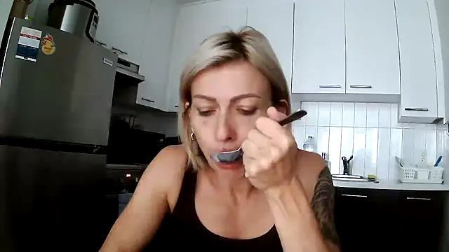 anechka1 online show from September 16, 2025, 1:45 pm