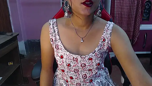 Angel Alison  online show from December 21, 2024, 6:12 pm