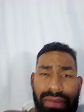 hole davidd online show from November 16, 2025, 1:49 pm