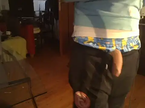 Snapshot of 0815lukas2024 chatting on March 1, 2025, 10:02 am 0815lukas2024 online show from March 1, 2025, 10:02 am