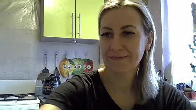 Snapshot of AshleyXHoney chatting on January 15, 2025, 9:02 am AshleyXHoney online show from January 15, 2025, 9:02 am