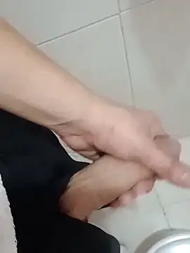 Wynni online show from March 1, 2026, 7:05 pm