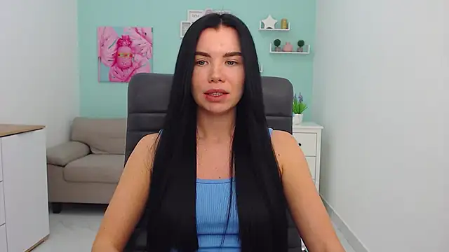 MadisonGomes online show from February 3, 2025, 10:03 am