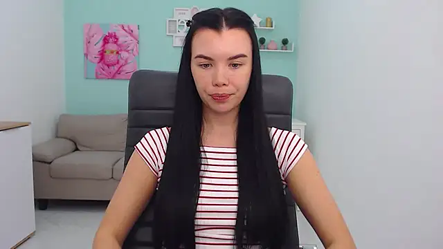 MadisonGomes online show from February 13, 2025, 10:12 am