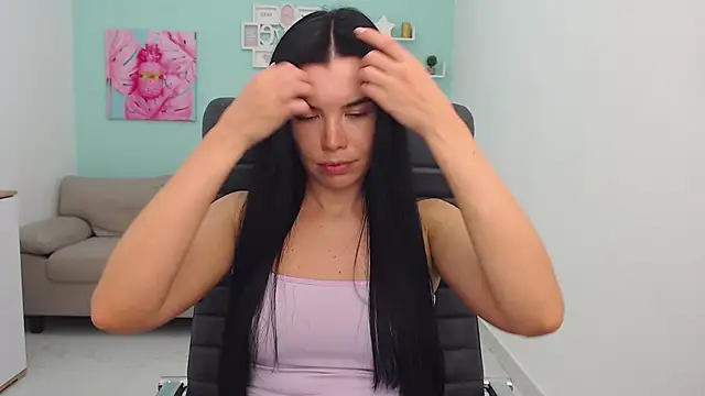 MadisonGomes online show from March 14, 2025, 12:40 pm