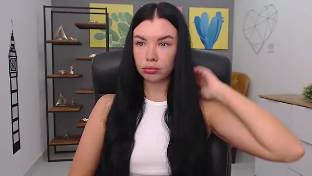 MadisonGomes online show from September 10, 2025, 5:40 am