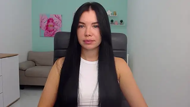 MadisonGomes online show from September 17, 2025, 6:04 am