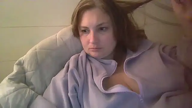 MilfyMrsRobinson online show from December 4, 2025, 12:53 am