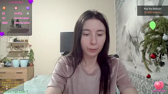 Wowpornoo online show from December 26, 2024, 1:43 pm