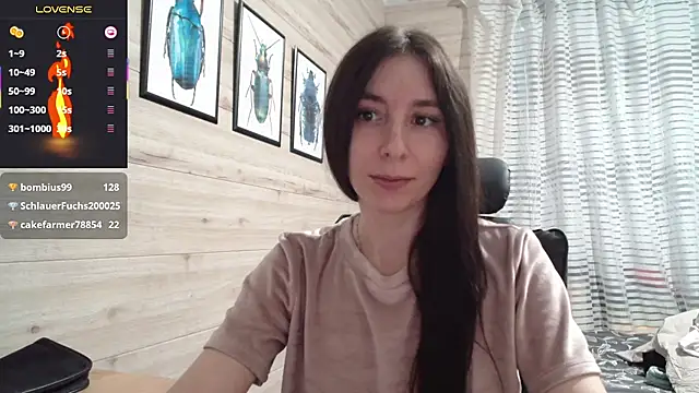 Wowpornoo online show from March 22, 2025, 4:15 pm