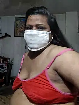 Snapshot of Love_Jenny chatting on May 10, 2026, 4:39 am Love Jenny online show from May 10, 2026, 4:39 am