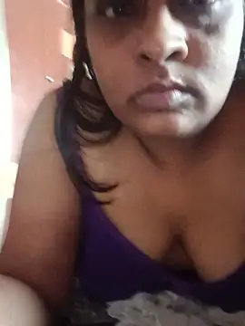 Snapshot of Love_Jenny chatting on May 27, 2026, 8:44 am Love Jenny online show from May 27, 2026, 8:44 am