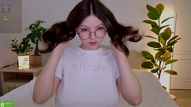 pusichka online show from October 9, 2025, 6:55 am