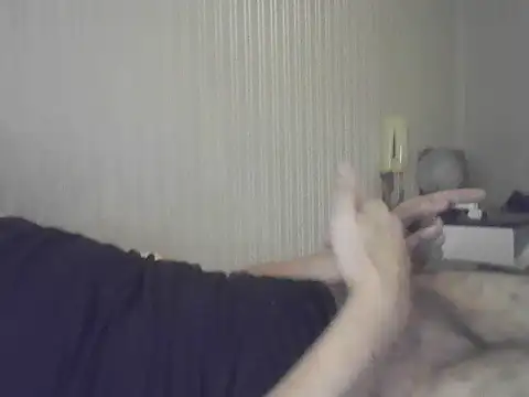 Snapshot of Stilloving chatting on February 18, 2026, 6:53 am Stilloving online show from February 18, 2026, 6:53 am