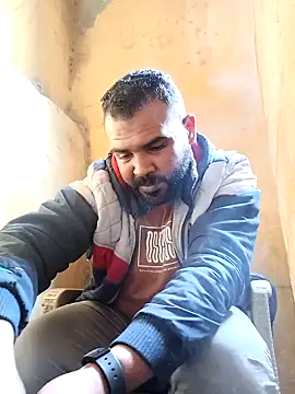 ListedLoin online show from January 16, 2025, 12:42 pm