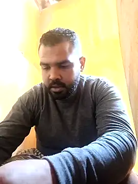 ListedLoin online show from February 2, 2025, 7:30 am