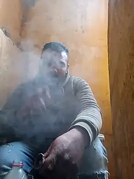 ListedLoin online show from February 12, 2025, 8:59 am