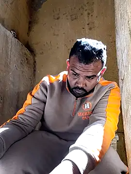 ListedLoin online show from February 21, 2026, 11:11 am