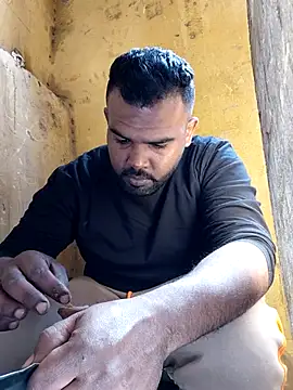 ListedLoin online show from March 6, 2026, 9:50 am